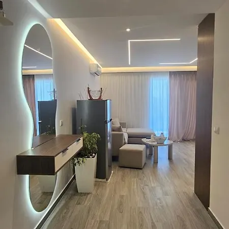 شقة Landofdream Lezhë